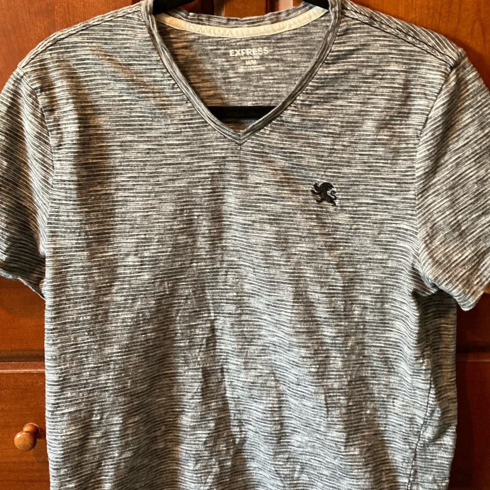 V-neck